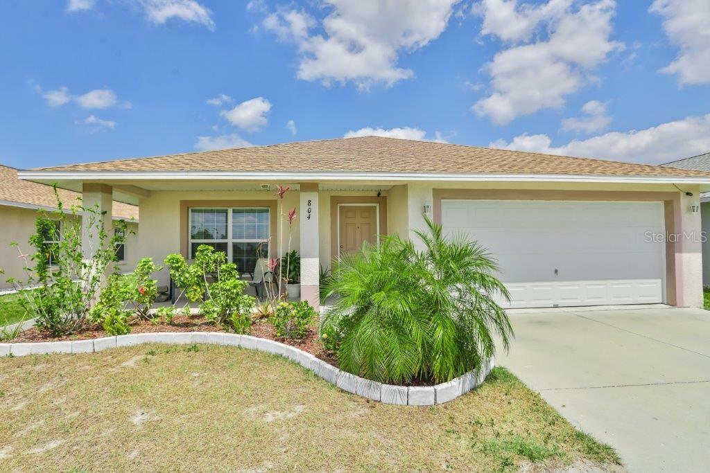 Property Photo:  804 16th Avenue SE  FL 33570 