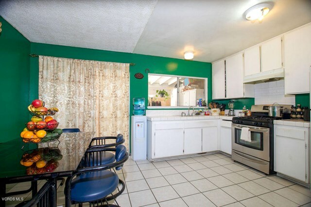 Property Photo:  1341 Casa San Carlos Lane B  CA 93033 