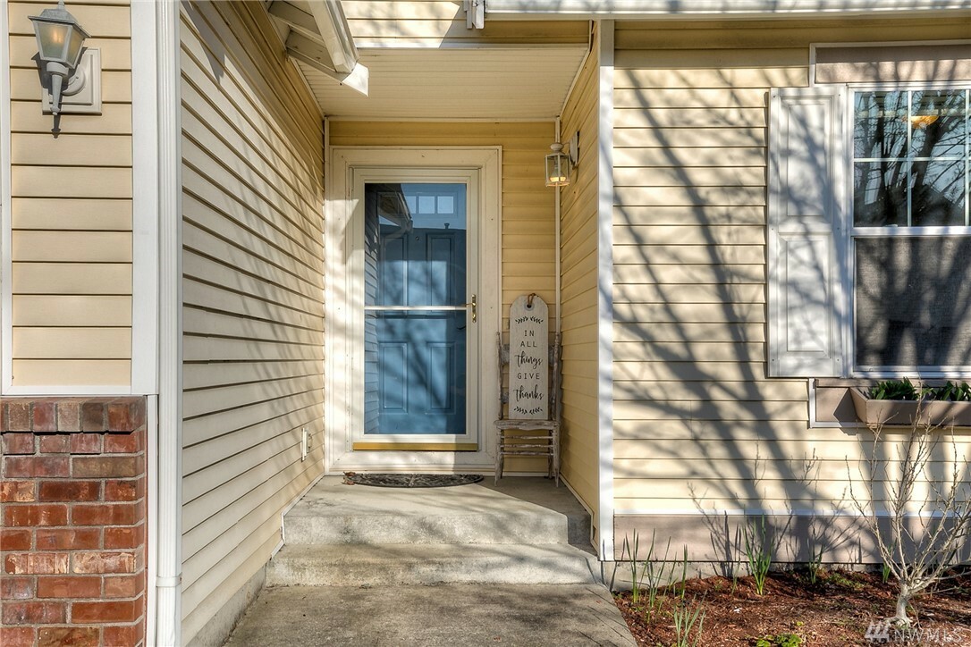 Property Photo: 17413 85th Av Ct E WA 98375