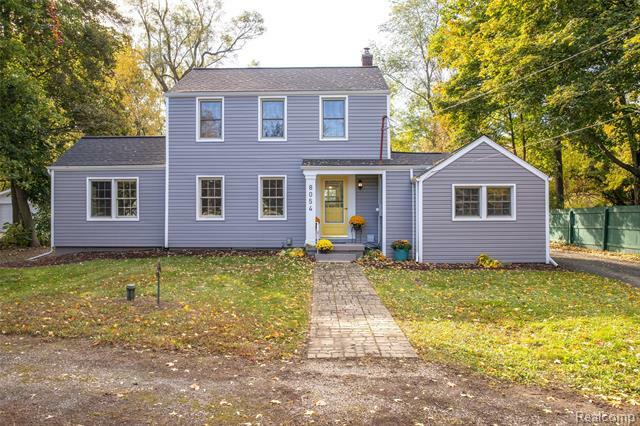 Property Photo:  8054 Davison Road  MI 48423 