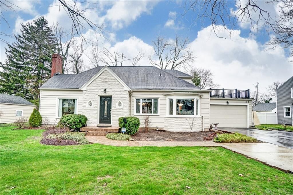 Property Photo: 151 W Stroop Road OH 45429