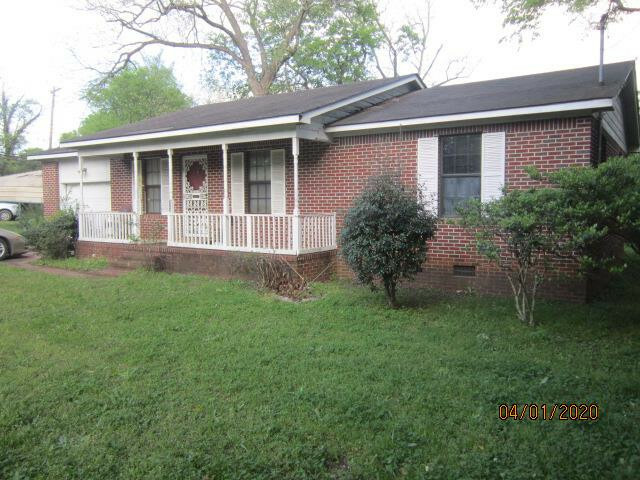 Property Photo:  203 Mercer Street  GA 30673 