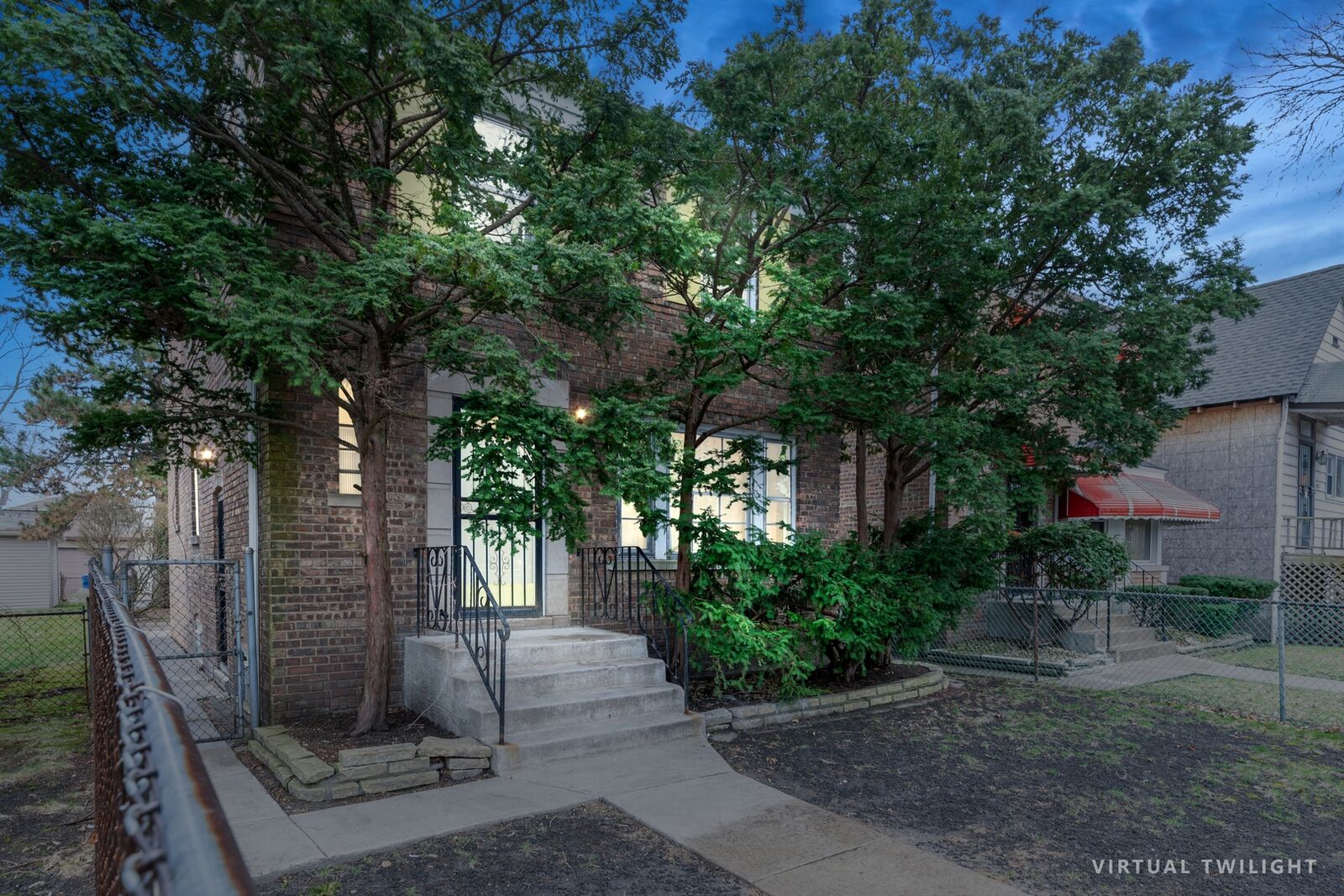 Property Photo:  8311 South Constance Avenue  IL 60617 