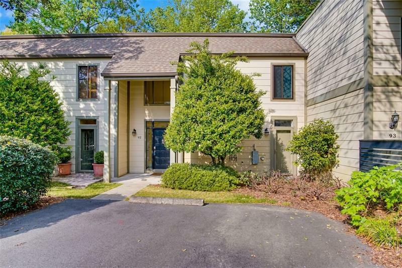 Property Photo: 92 Forrest Place 92 30328
