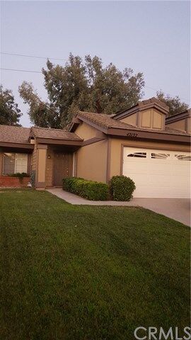 Property Photo:  42132 Teatree Court  CA 92591 