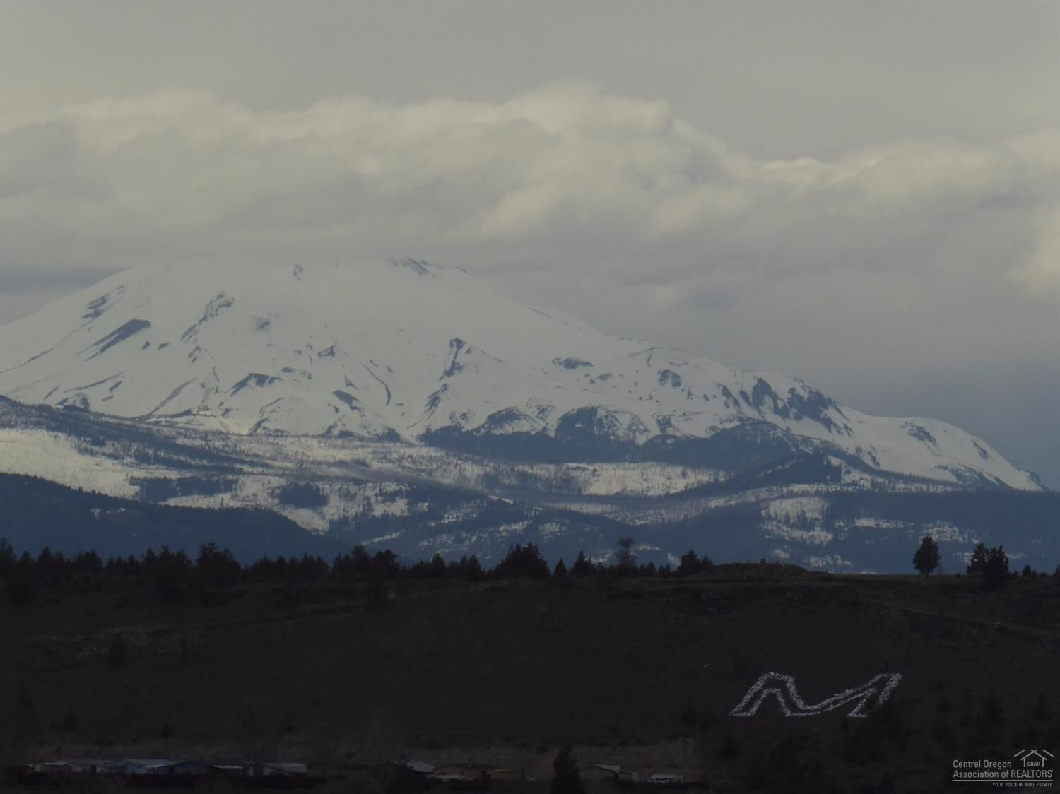 Property Photo:  445 SE Larkspur Drive  OR 97741 