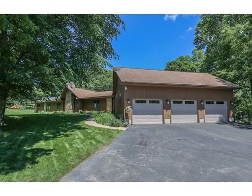 Property Photo:  21 Tyngsboro Rd  MA 01886 