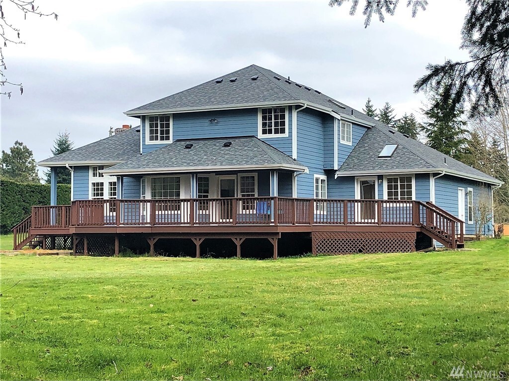 Property Photo: 2110 75th Street E WA 98404