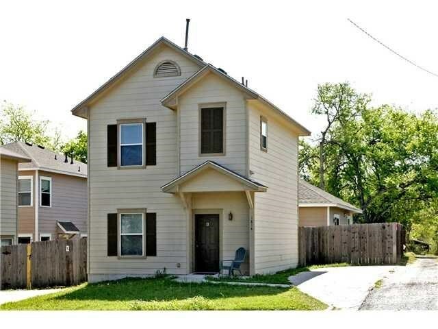 Property Photo:  1814 Ulit Avenue B  TX 78702 