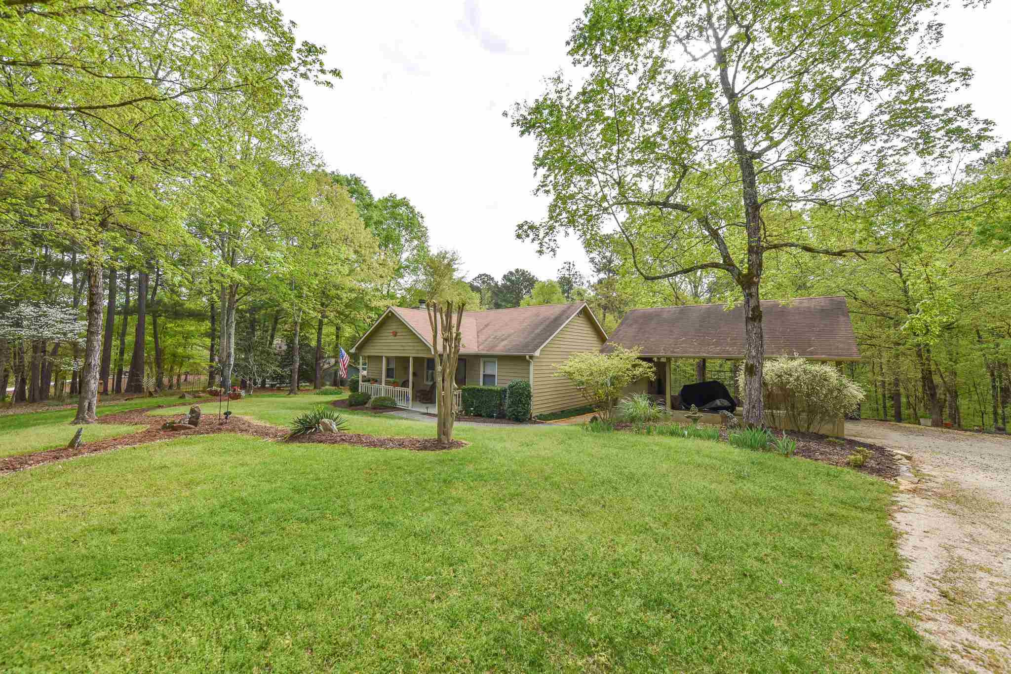 Property Photo:  1591 Parks Mill Drive  GA 30642 