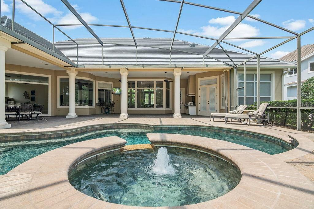 Property Photo:  3337 Lakeview Oaks Drive  FL 32779 