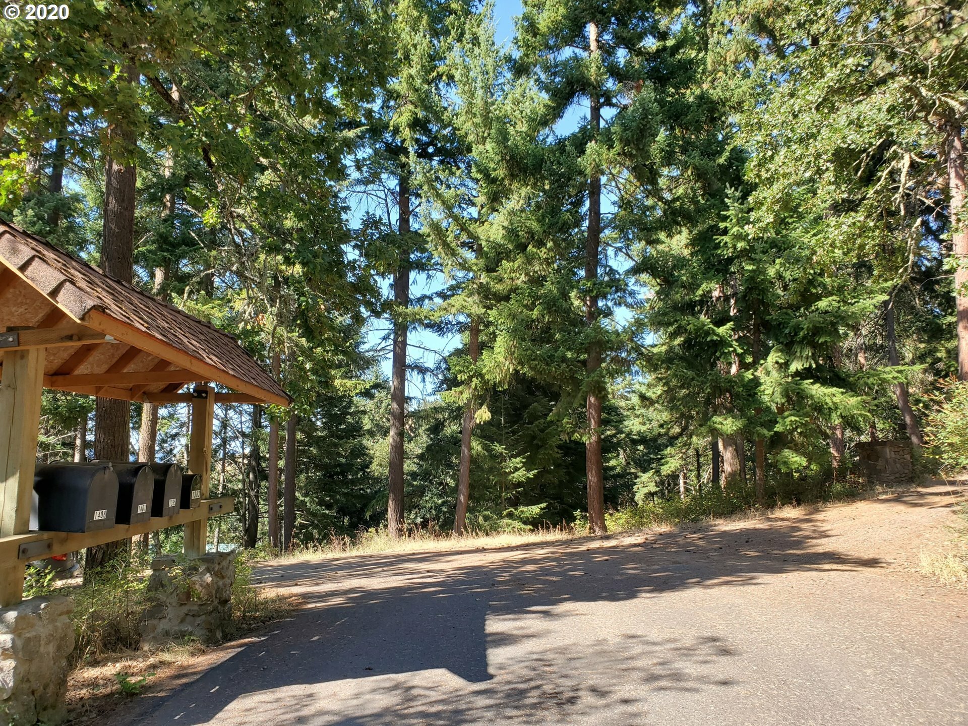 Property Photo: 1378 Oak Ridge OR 97031