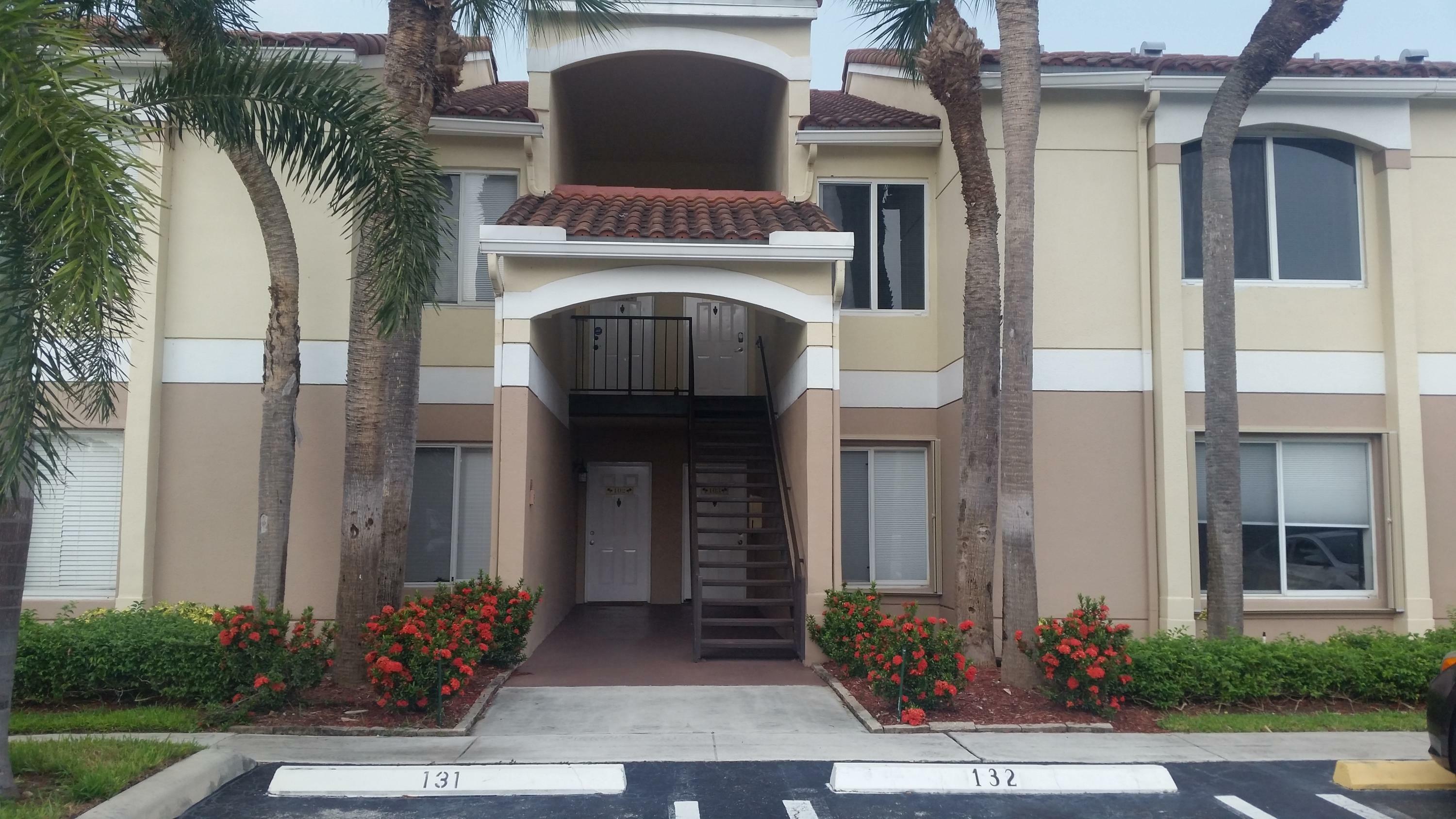 Property Photo:  815 W Boynton Beach Boulevard 11-203  FL 33426 