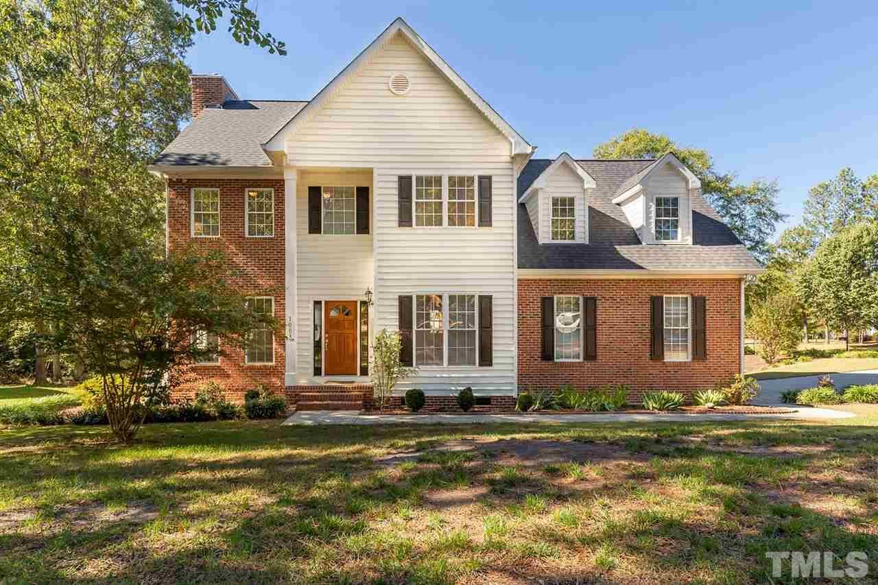 Property Photo:  1005 Barmkin Place  NC 27545 