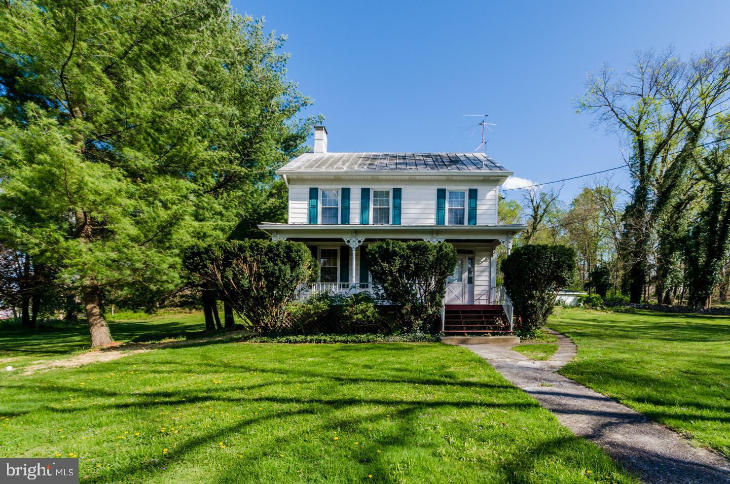 Property Photo:  4748 Kearneysville Pike  WV 25443 