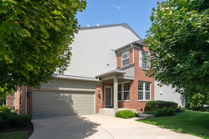 904 Elizabeth Drive  Streamwood IL 60107 photo