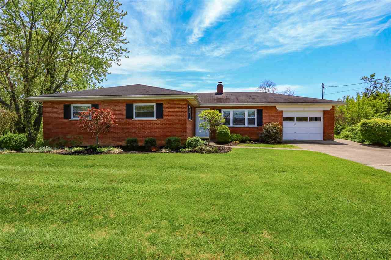 Property Photo: 6 Orchard Terrace KY 41076
