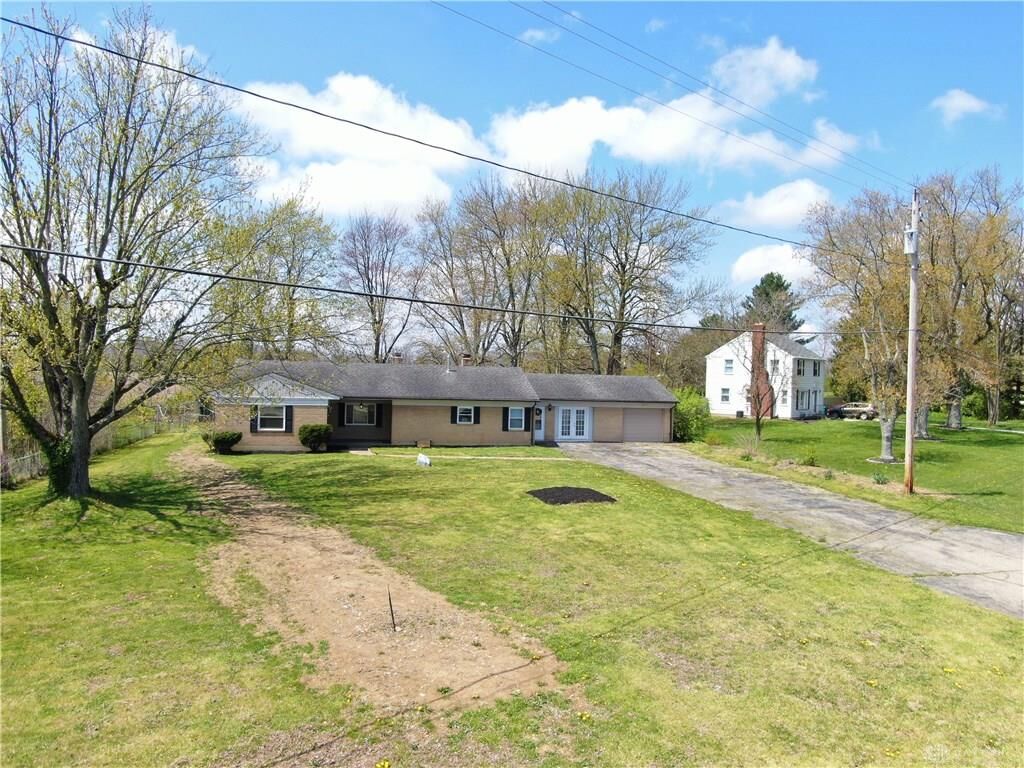 Property Photo: 3423 Troy Road OH 45504
