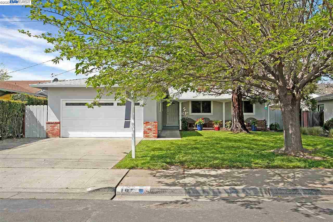 Property Photo:  195 Edythe St.  CA 94550 