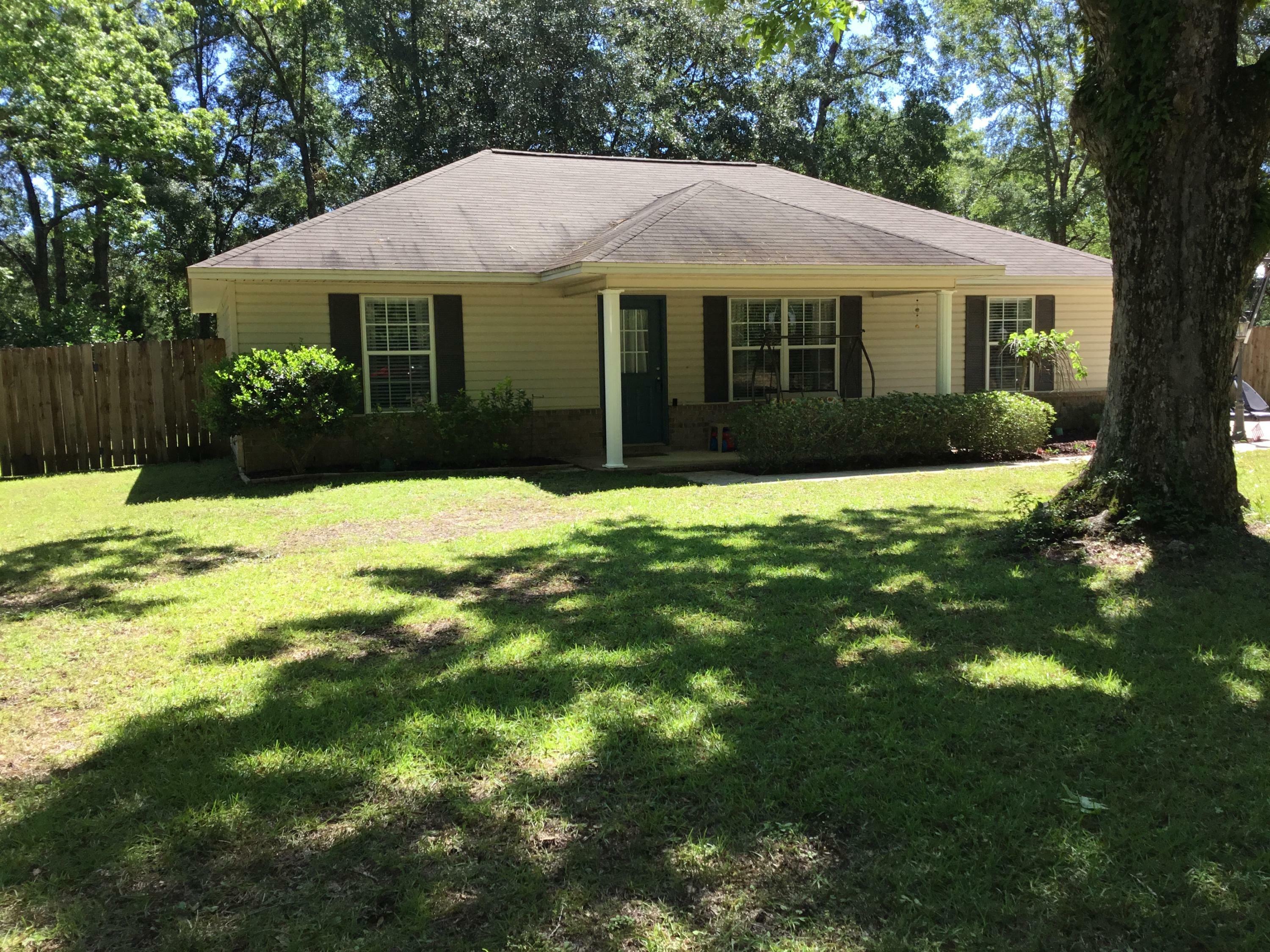 Property Photo:  5841 Dairy Road  FL 32531 