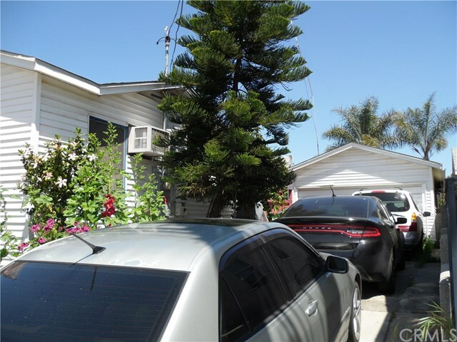 Property Photo:  175 E Arrow Hwy  CA 91767 