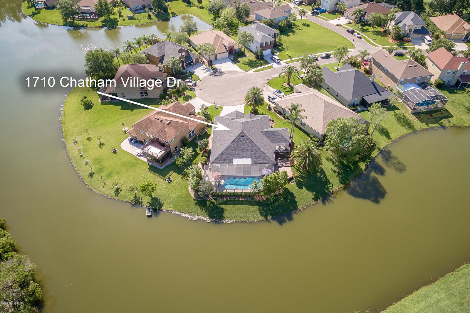 Property Photo:  1710 Chatham Village Drive  FL 32003 