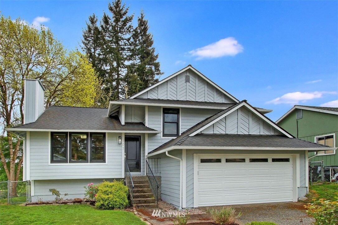Property Photo: 703 20th Street WA 98290