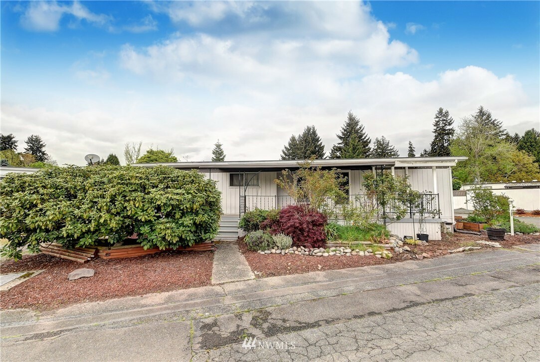 7301 NE 175th Street 125  Kenmore WA 98028 photo