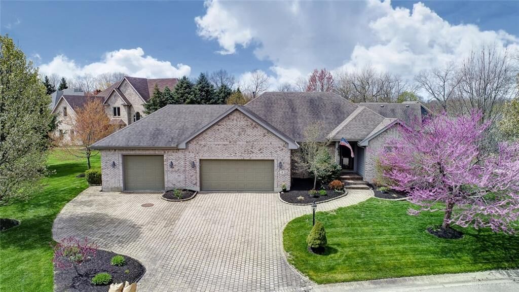 Property Photo: 5 Royal Troon OH 45066