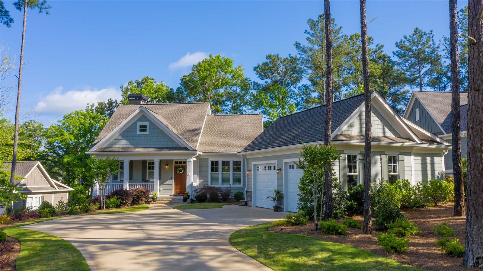 Property Photo: 1051 Club Pointe Circle GA 30642