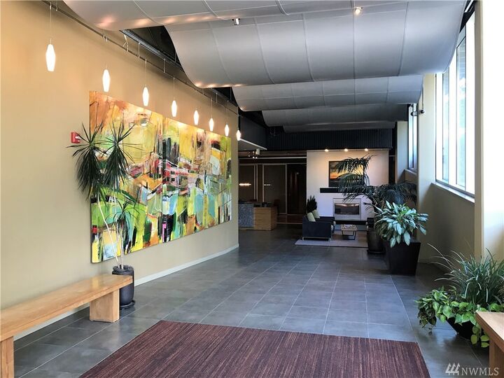 Property Photo:  3104 Western Ave 513  WA 98121 