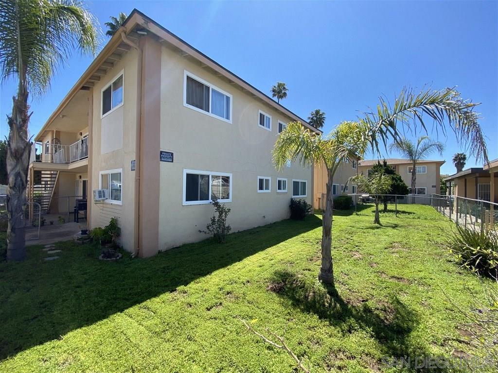Property Photo: 525-31 Aster St CA 92027