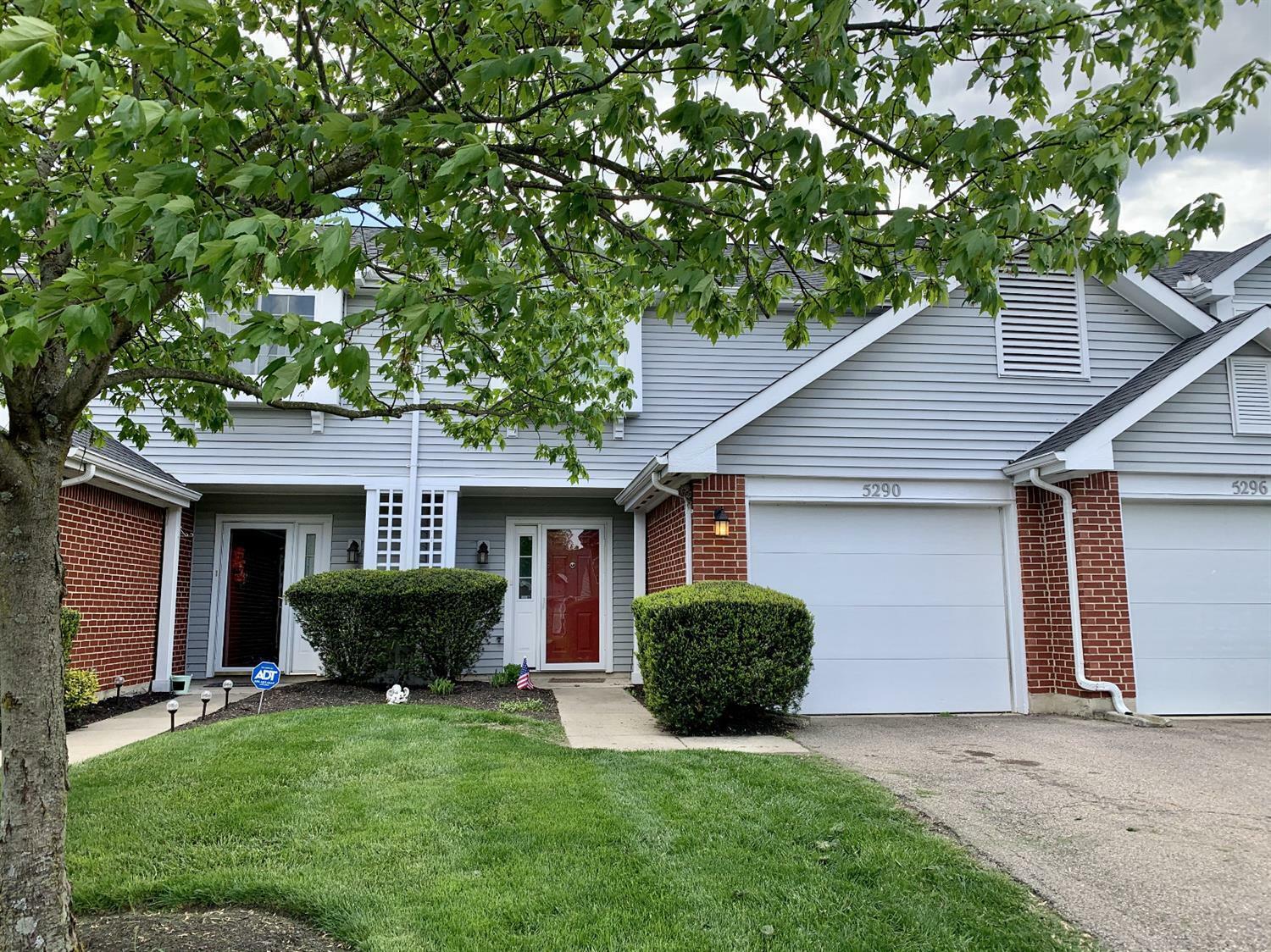 Property Photo: 5290 Bay Pointe Dr OH 45040