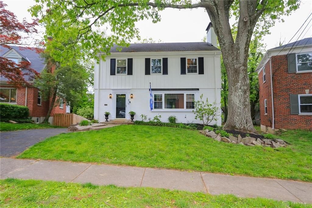 Property Photo: 875 Zan Court OH 45226