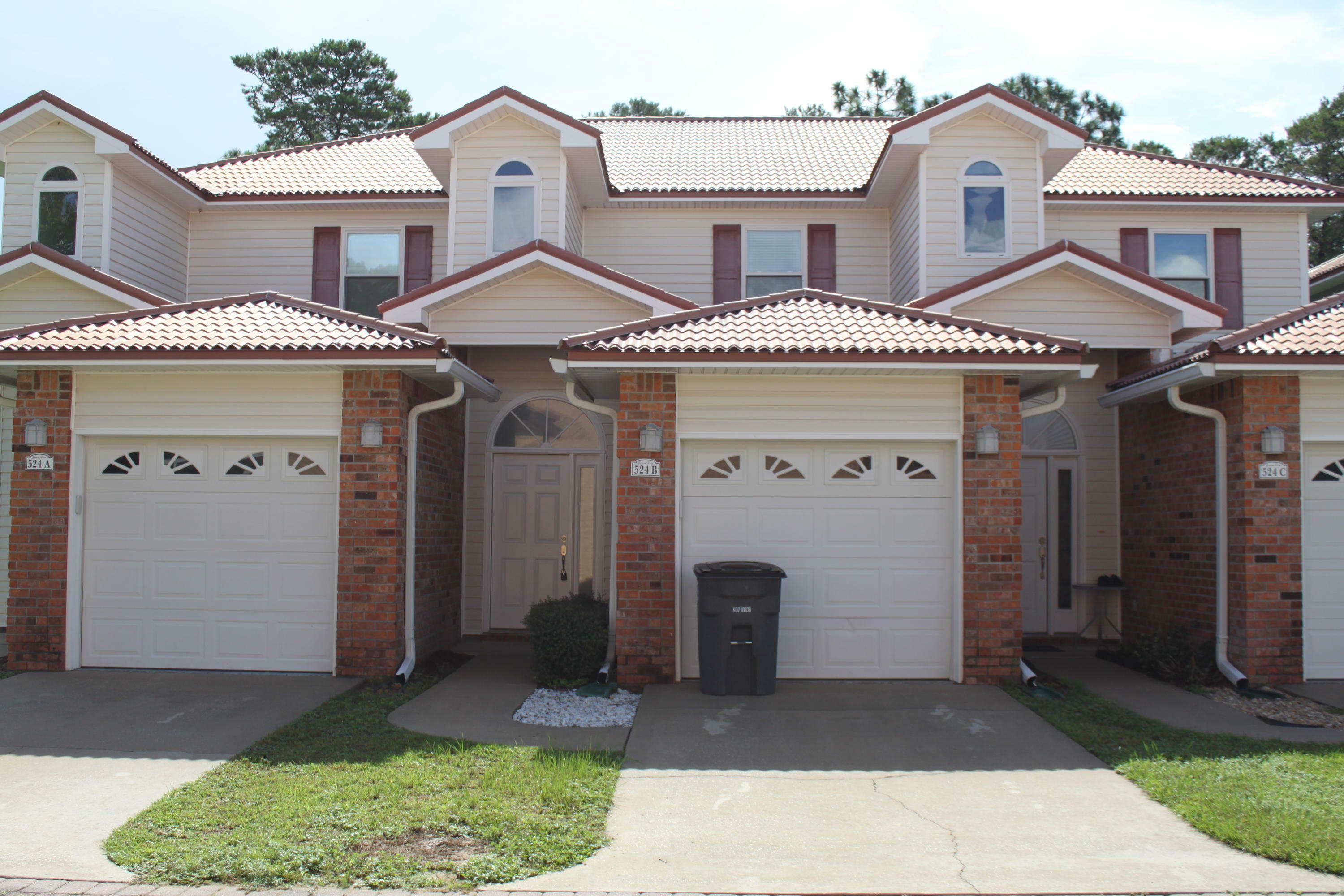 Property Photo:  522 Valparaiso Parkway Unit B  FL 32580 