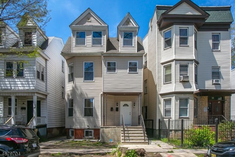 Property Photo:  85 S 16th St  NJ 07018 