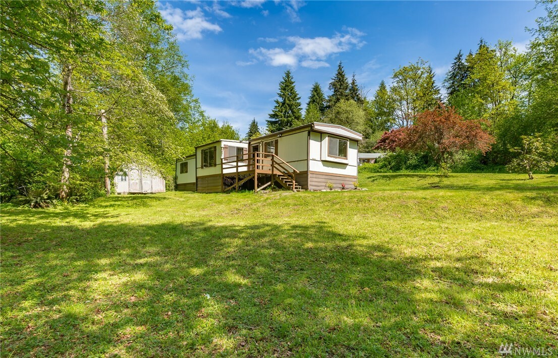 Property Photo:  312 Frank Monsen Dr  WA 98290 