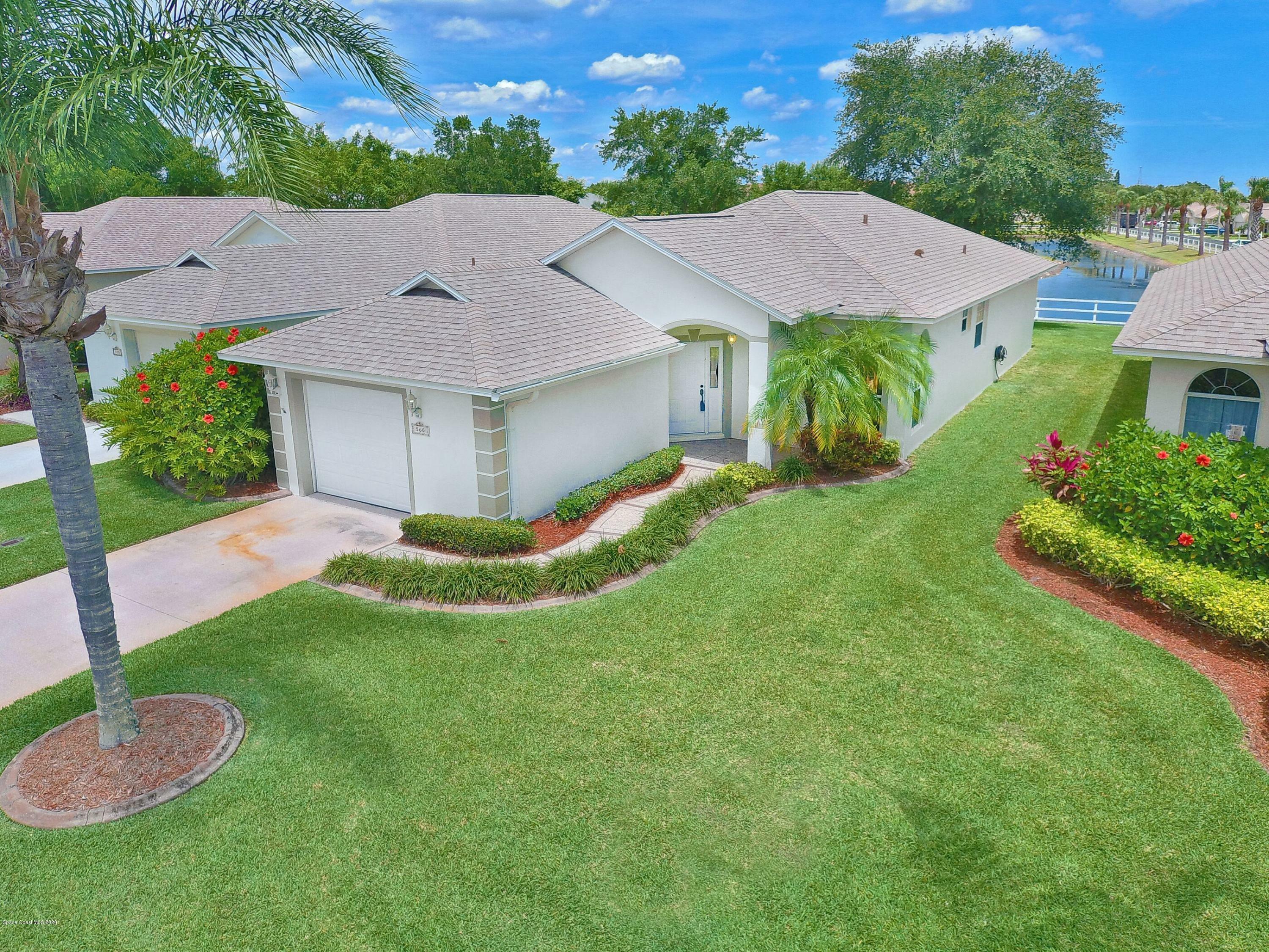 Property Photo: 560 Priscilla Place FL 32953