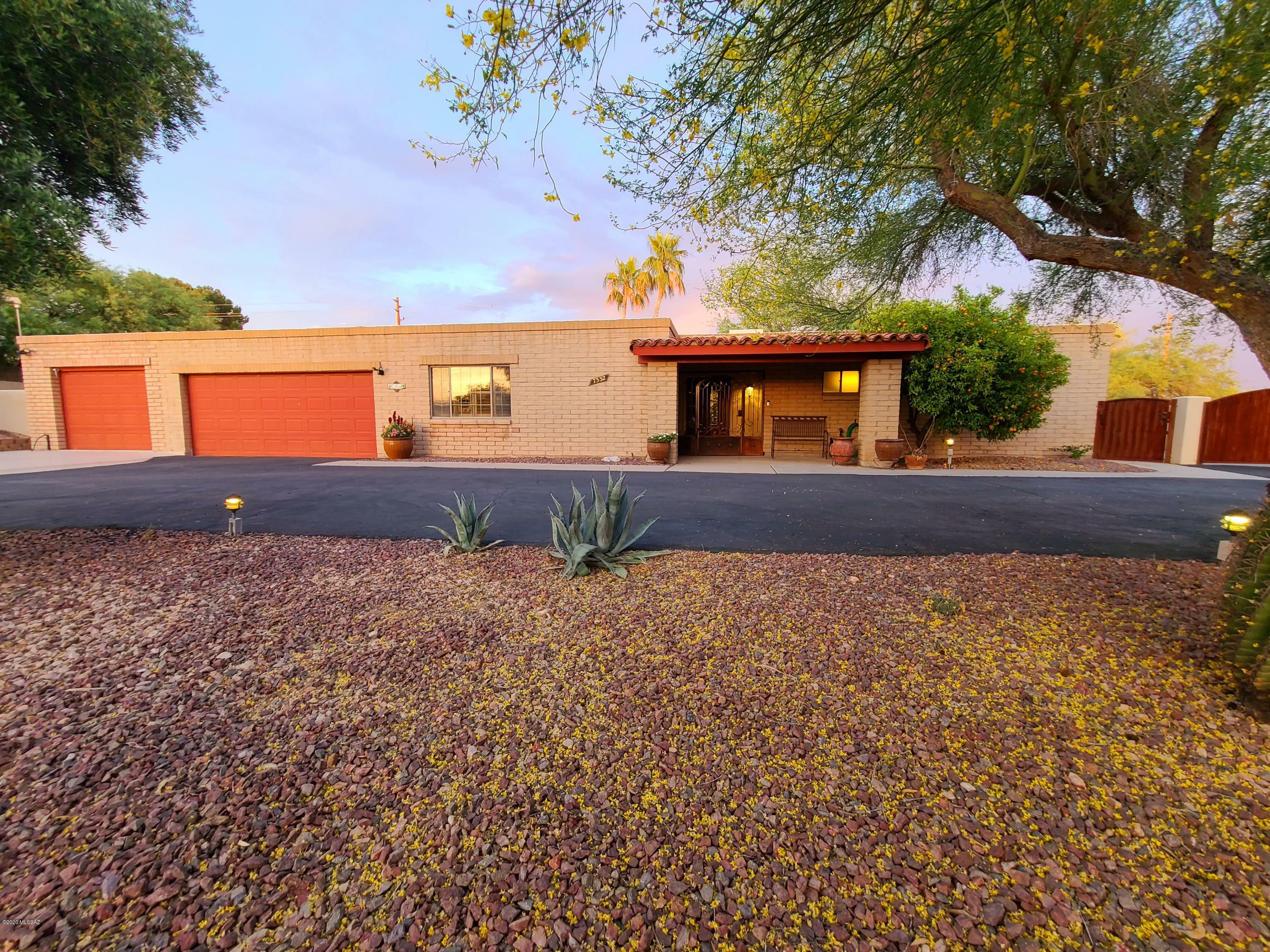 Property Photo:  7332 N Paseo Montalban  AZ 85704 