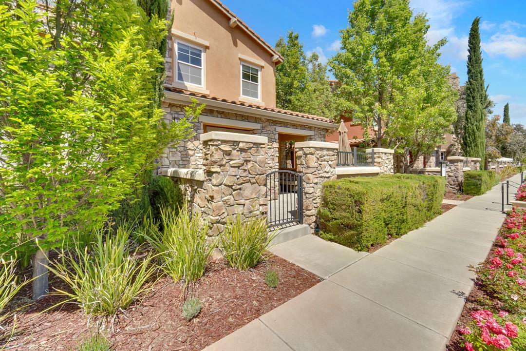 Property Photo:  3683 Central Parkway  CA 94568 
