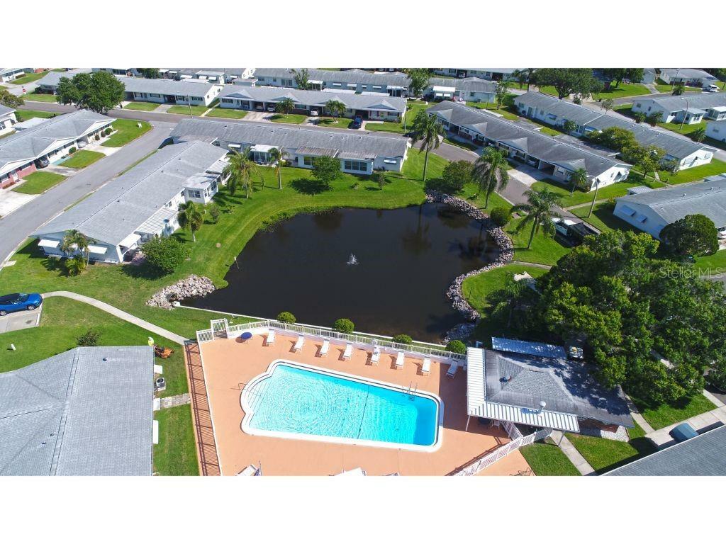 Property Photo:  5106 Rose Pl N 5106  FL 33782 