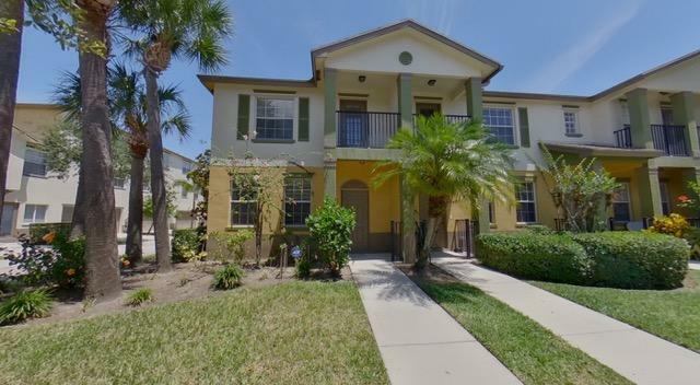 Property Photo:  2145 SE Grand Drive  FL 34952 