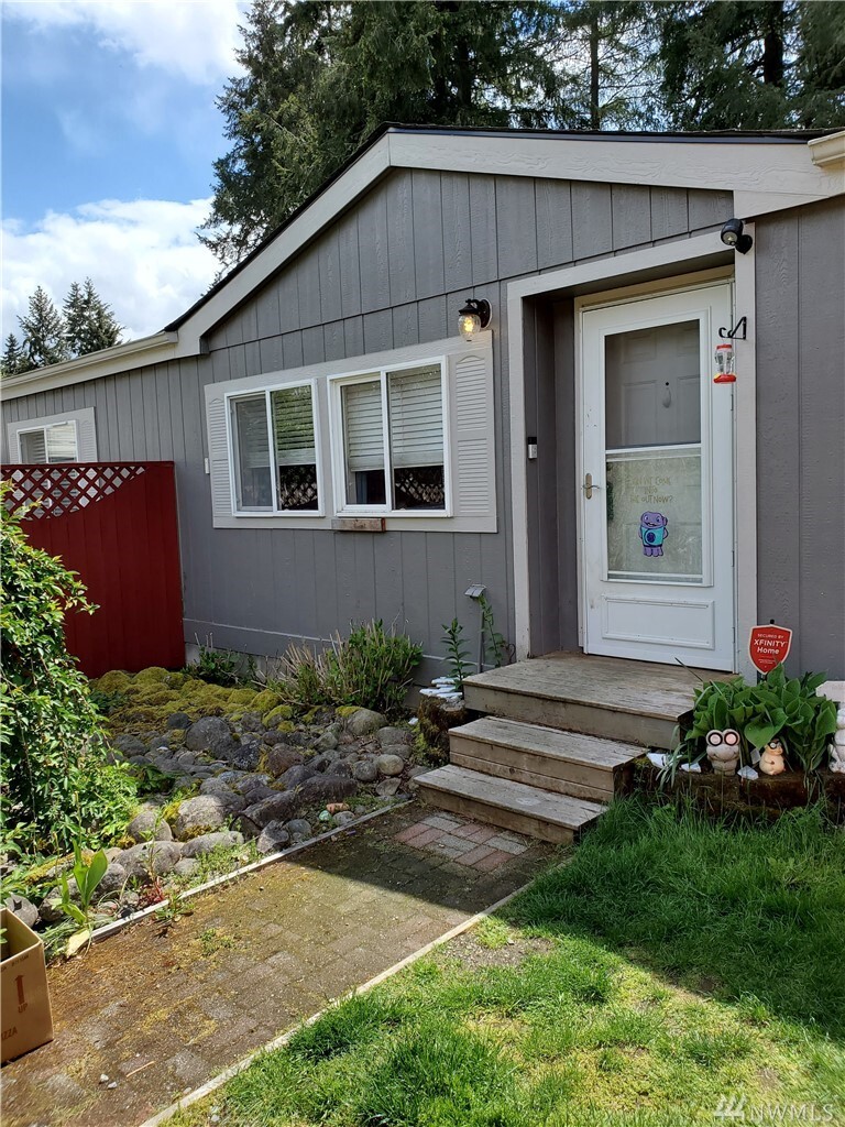Property Photo: 8338 McNiece Drive SE WA 98597
