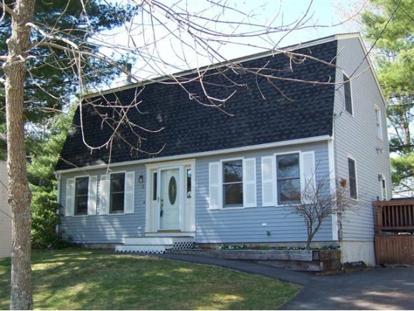 Property Photo:  32 Brinton Drive  NH 03064 