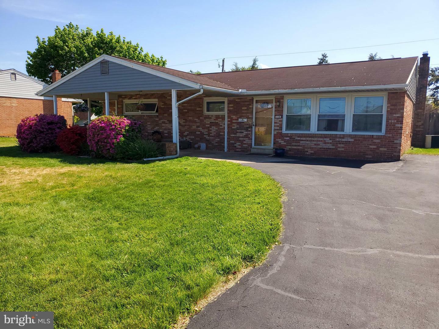 Property Photo:  114 Winston Drive  PA 17055 