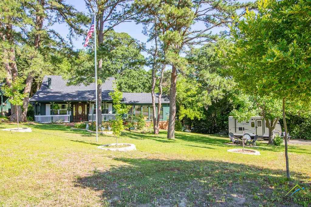 Property Photo:  302 Lakeview  TX 75771 