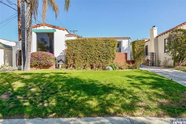 Property Photo: 941 E Stocker Street CA 91207