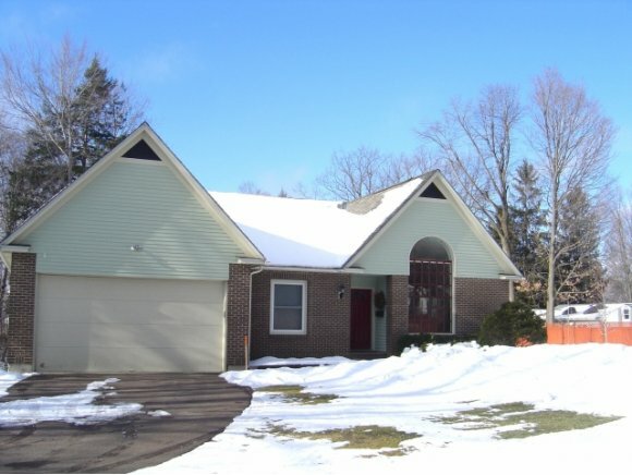 Property Photo: 32 Glen Rd VT 05401