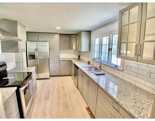Property Photo: 32 Erickson Way MA 02664