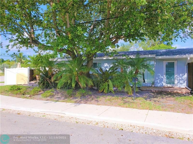 Property Photo:  2301 NE 11th Ave  FL 33305 